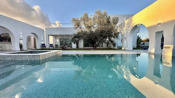 House, 4 Bedrooms, Private Pool, Garden View | Pool | Outdoor pool