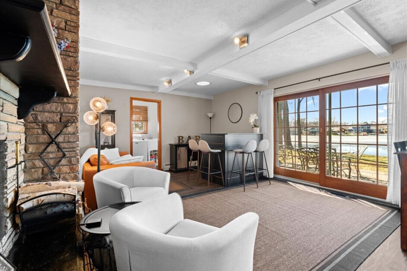 リビング エリア