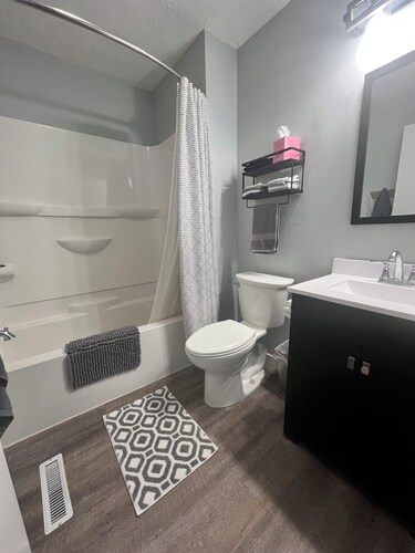 Charming  Home Near Downtown Baraboo