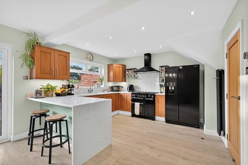 Central Belfast Apartments Rosetta Residence