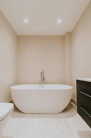 Apartment, 3 Bedrooms (Deluxe) | Living area | Flat-screen TV - Central Ballycastle Beach Residence (Ballycastle)