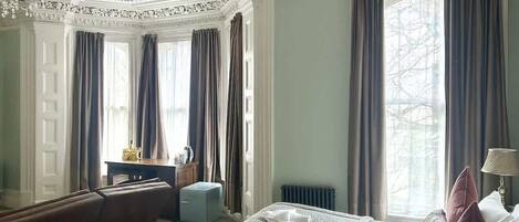 Deluxe Double Room | Iron/ironing board, free WiFi, bed sheets