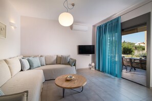 Duplex | Living area