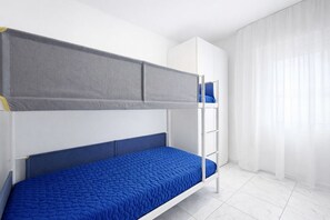 Room - Shopping Center 2 - Carraro Immobiliare Jesolo (Lido di Jesolo)