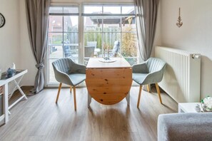 Living area - Vacation apartment Westwind II (Norddeich)