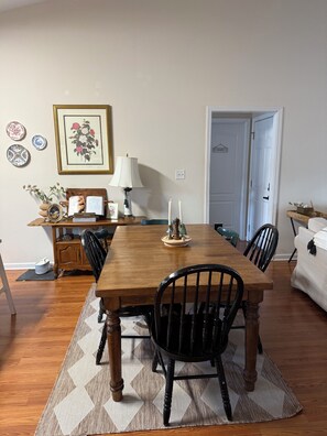 Dining - Nice 3-bedroom house in charming Aiken (Aiken)