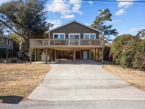 Exterior - AfterDune Shade-Dog-Friendly & Private, gated beach parking (Emerald Isle)