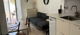 T3 house, 100m from the beach, quiet area close to shops, garden, air conditioning,