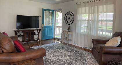 Blue Door Cottage on Webster