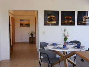 Dining - Vacation Home "Am Gutshof" (Groß Wokern)