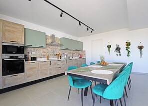 Dining - Gozo Getaway - Large Pool Apartment, 10 mins to Xagħra Square (Ix-Xagħra)