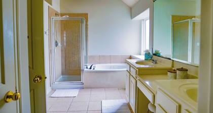 Beautiful 3-bedroom house in The Woodlands