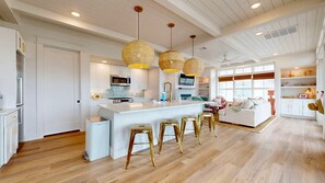 Interior - Palma Rose at Sunflower Beach Resort (Port Aransas)