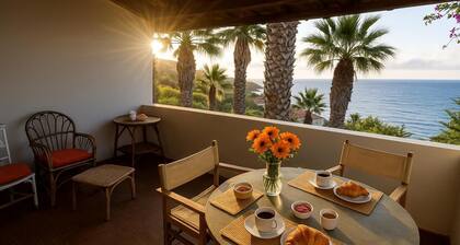 Mini apartment Sea view