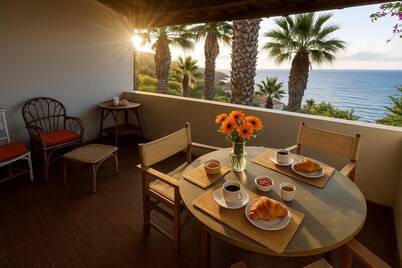 Mini apartment Sea view