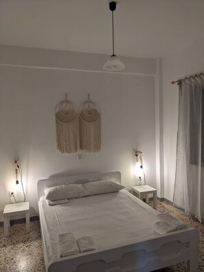 1 bedroom, WiFi, bed sheets - Apartment 'Kagias  1' with Sea View, Wi-Fi and Air Conditioning (Petalidi)