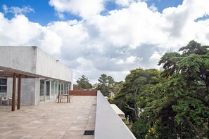 Apartment | Terrace/patio - Oceana Suites Mansa Inn (Punta del Este)