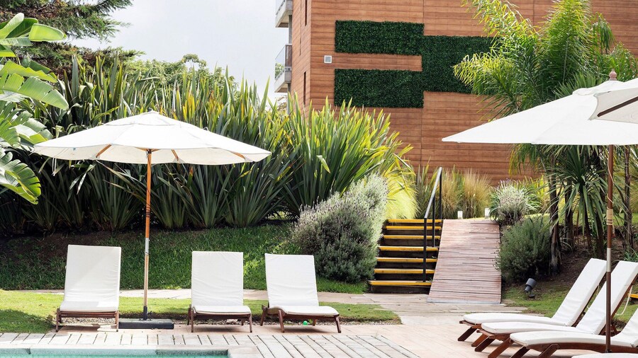 Oceana Suites Mansa Inn