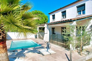 Pool - Le Jardin Bleu, 6-person villa swimming pool (Saint-Geniès-de-Malgoirès)