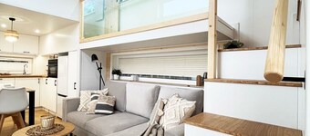 2) Modern Tiny House in the Alps | Terrace & Mountain View / Haus Leni