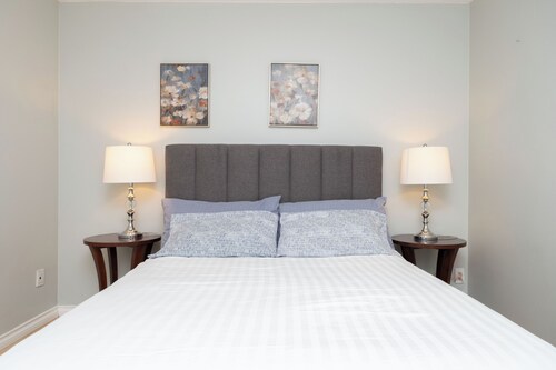 Modern 2BR Langley Suite – 1 Bath, Quiet