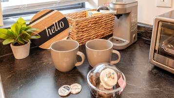 Kaffe og/eller kaffemaskin