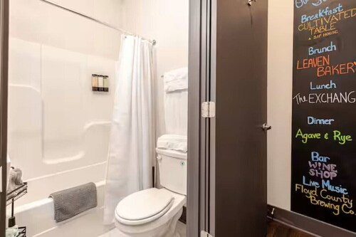 Great for Derby & Events in Louisville/So Ind