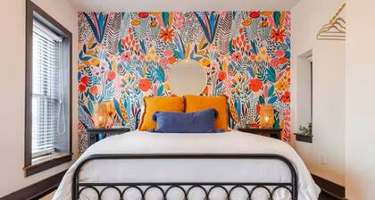 Downtown Spot for Both Long & Short Term Stays