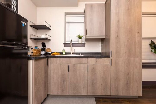 Stylish Getaway in Downtown New Albany