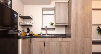 Stylish Getaway in Downtown New Albany