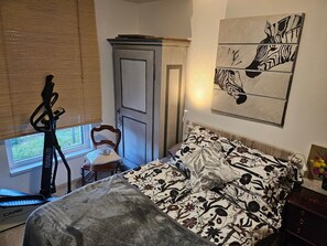 Room - Welcome to Cathy, cosy apartment, quiet area, close to shops. (Colmar)