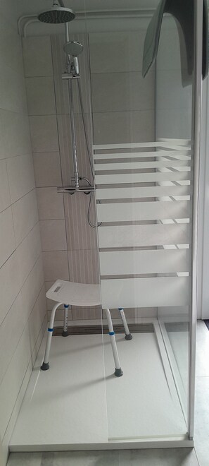 Dusche, Haartrockner
