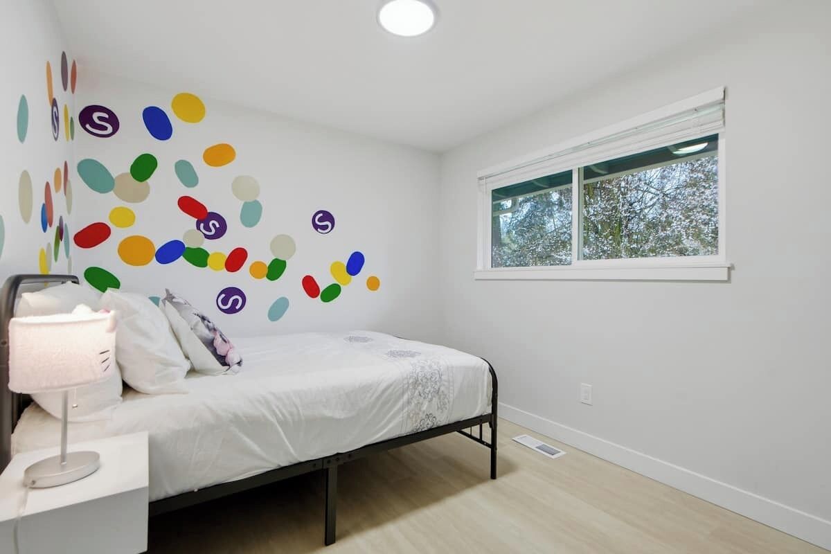 3 bedrooms, desk, iron/ironing board, WiFi
