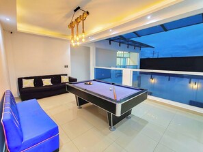 Game room - 10BR Welcome Party Villa II - Pool, Jacuzzi + Airport Nearby + Free Bonus (La Caleta)