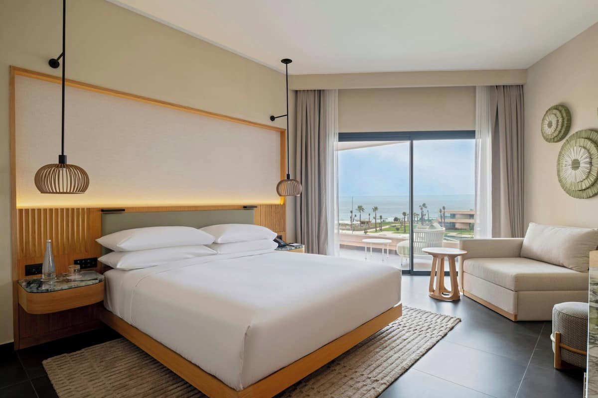 Superior Room, 1 King Bed, Balcony, Sea View