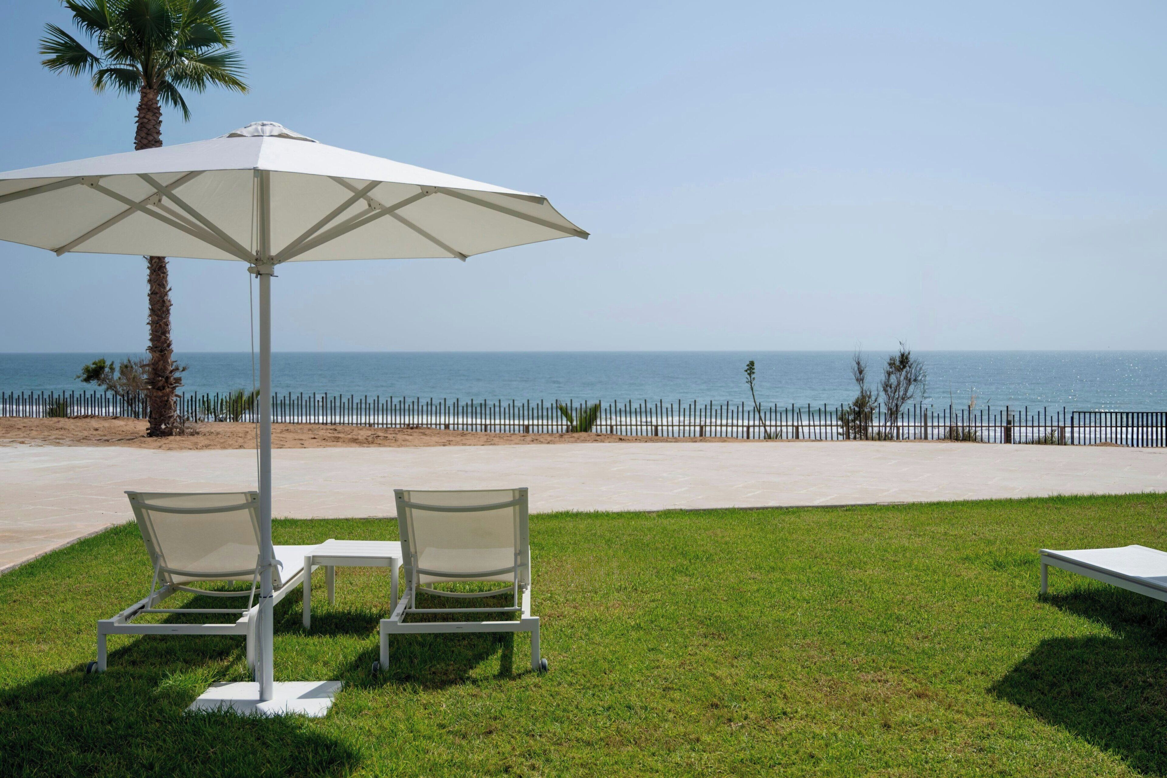 2 barer/lounger, bar ved poolen
