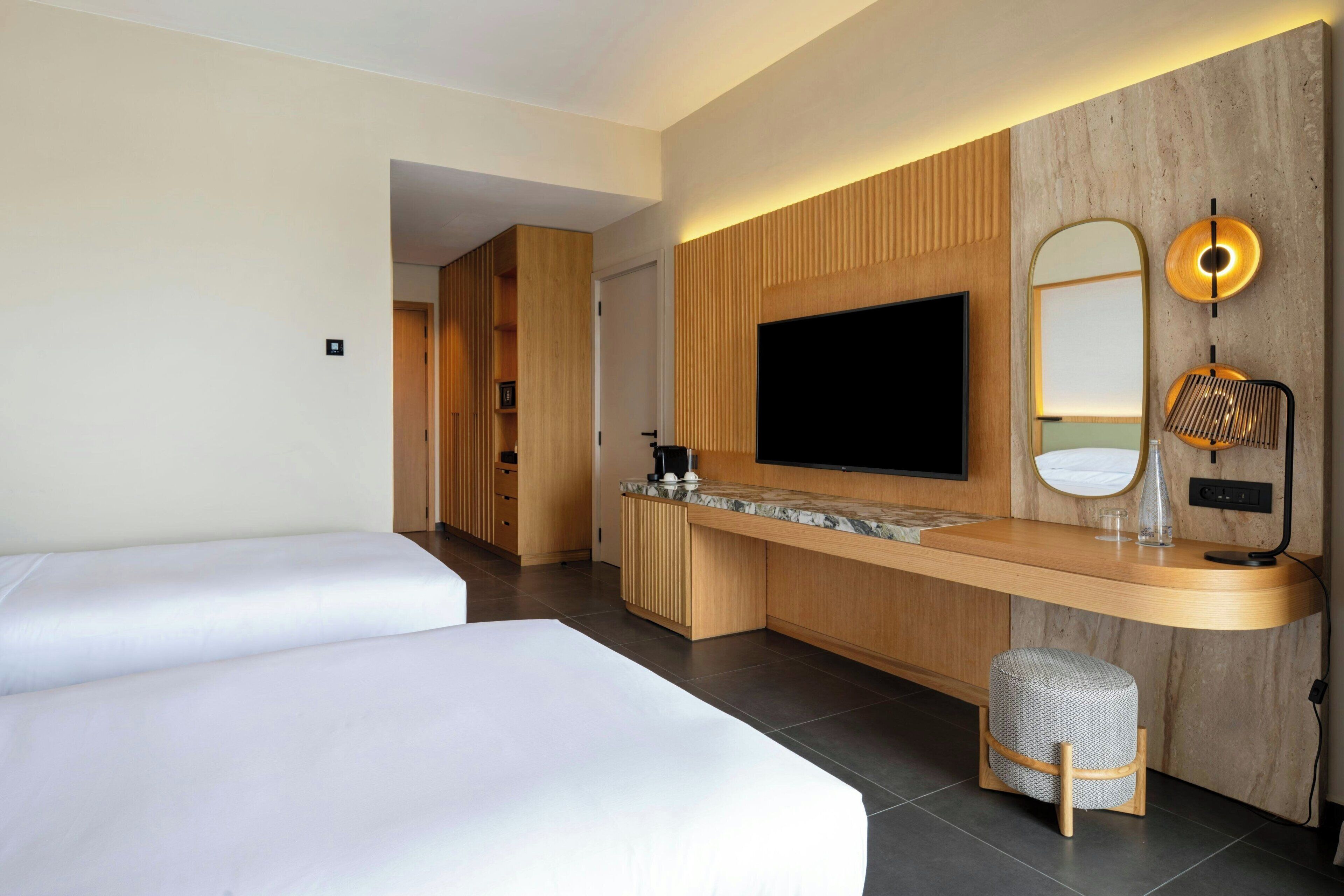 Premium bedding, minibar, in-room safe, desk
