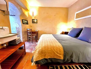 Room - Chic and charming house in Provence (SABLET)