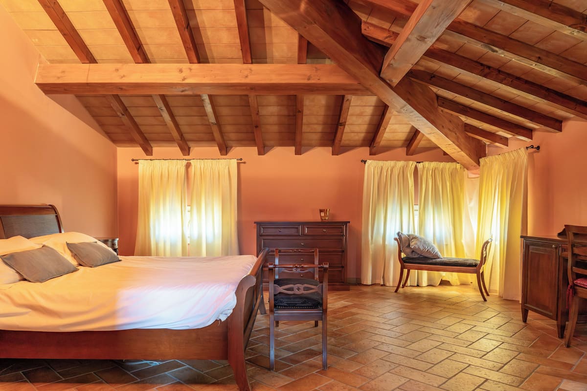 ลักซ์ชัวรี่อพาร์ทเมนท์