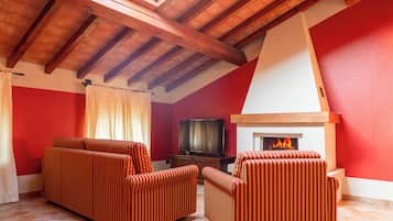 Luxury Apartment | Living area