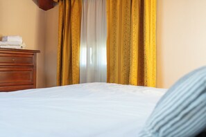 Superior Apartment | Desk, laptop workspace, iron/ironing board - La Corte dell'Anatra (Carpi)