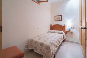 3 chambres, Wi-Fi, draps fournis