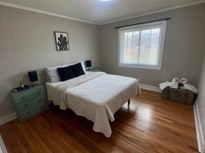 3 Schlafzimmer, Bügeleisen/Bügelbrett, WLAN, Bettwäsche