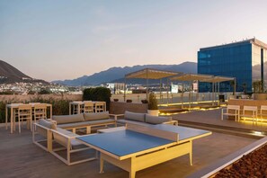 Outdoor dining - Upscale 1BR Oasis: A/C, Pool & In-Unit Laundry (Monterrey)
