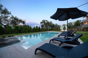 Pool - Villa Luminosa, Villa (Corfu)