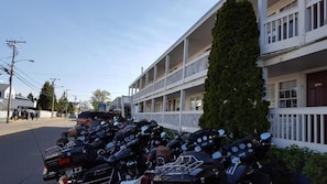 Property grounds - The Inn at SOHO Square (Old Orchard Beach)