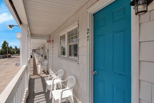 1 Bedroom Suite | Free WiFi