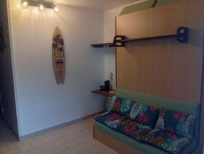 Living area - Apartment 500m from the sea and 2min from Etel! (Erdeven)