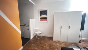 1 bedroom, iron/ironing board, WiFi, bed sheets - Serene 1-bedroom apartment in Boulogne-Billancourt perfect for relaxing (Boulogne-Billancourt)