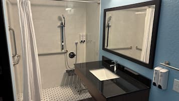 Studio, 1 Queen Bed, Roll-in Shower, Non Smoking | Bathroom | Hair dryer, towels